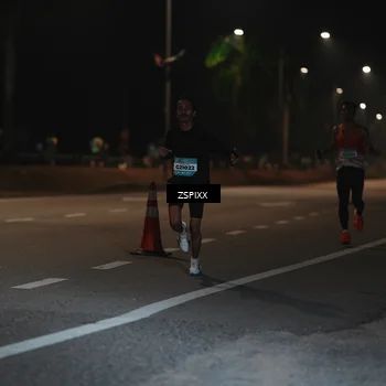 Runner Photo 5910106