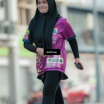 Runner Photo 5910109