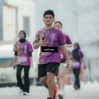 Runner Photo 5910145