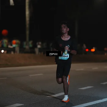 Runner Photo 5910188