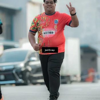 Runner Photo 5910237