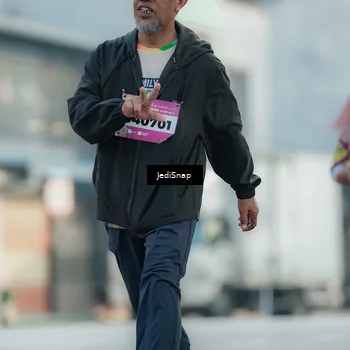 Runner Photo 5910243