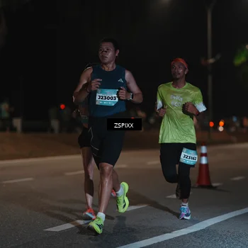 Runner Photo 5910246