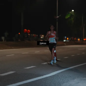 Runner Photo 5910255