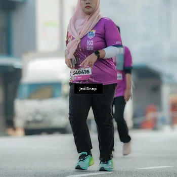 Runner Photo 5910256