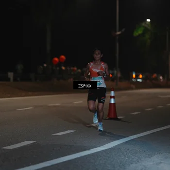 Runner Photo 5910267
