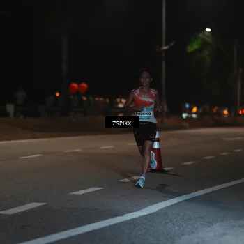 Runner Photo 5910274