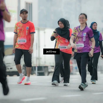 Runner Photo 5910294
