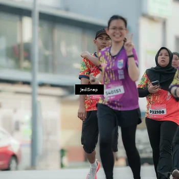 Runner Photo 5910332