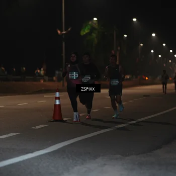 Runner Photo 5910333