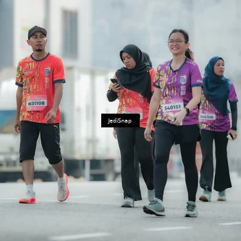 Runner Photo 5910337