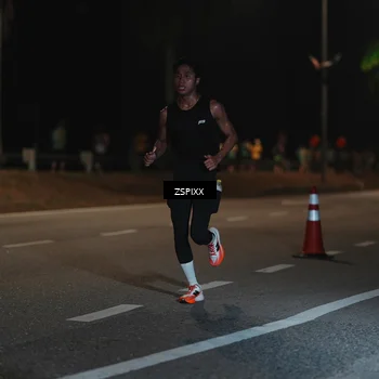 Runner Photo 5910347