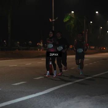 Runner Photo 5910348