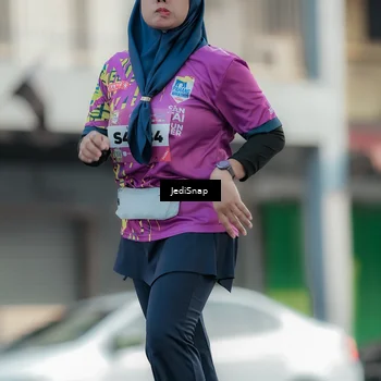 Runner Photo 5910381