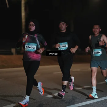 Runner Photo 5910395