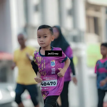 Runner Photo 5910402