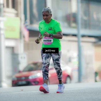 Runner Photo 5910438