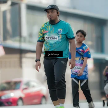 Runner Photo 5910451