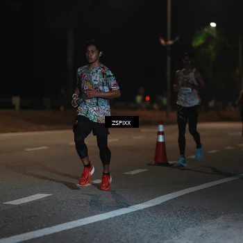 Runner Photo 5910453