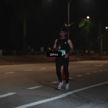 Runner Photo 5910498