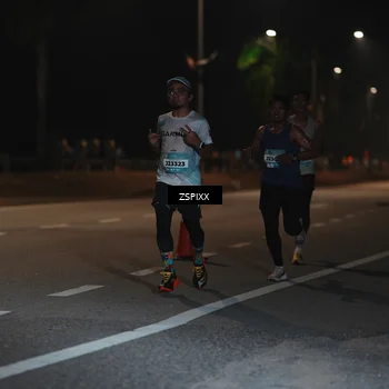 Runner Photo 5910529