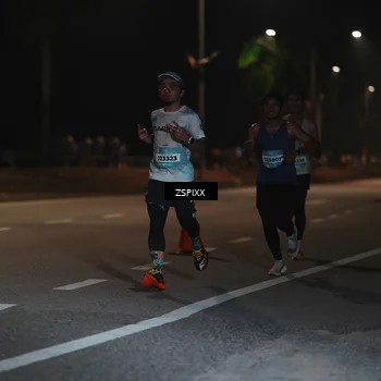 Runner Photo 5910531