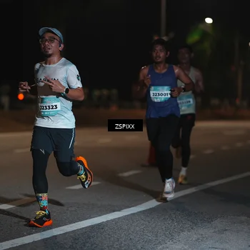 Runner Photo 5910554