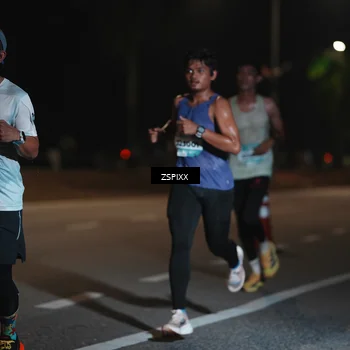 Runner Photo 5910558