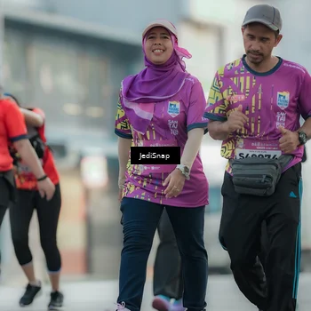 Runner Photo 5910563