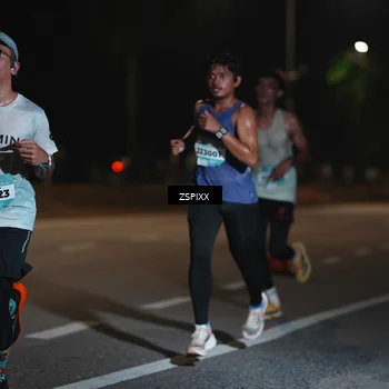 Runner Photo 5910567