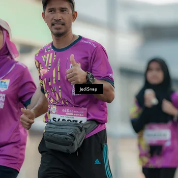 Runner Photo 5910590