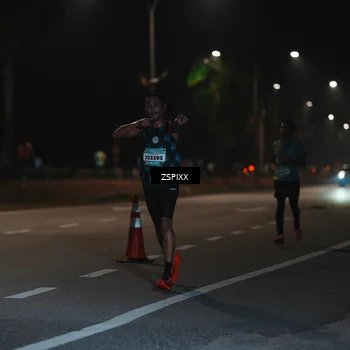 Runner Photo 5910605