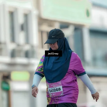 Runner Photo 5910618