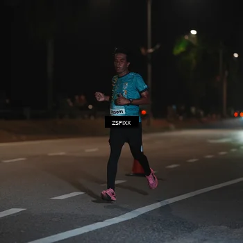Runner Photo 5910636