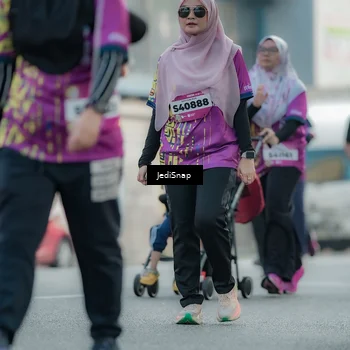 Runner Photo 5910637
