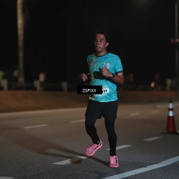 Runner Photo 5910654