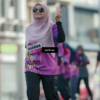 Runner Photo 5910666