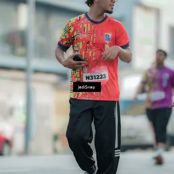 Runner Photo 5910675