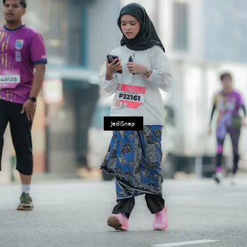 Runner Photo 5910696