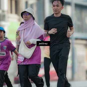 Runner Photo 5910697