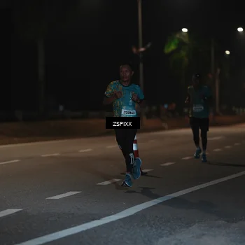 Runner Photo 5910719