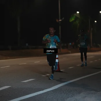 Runner Photo 5910728