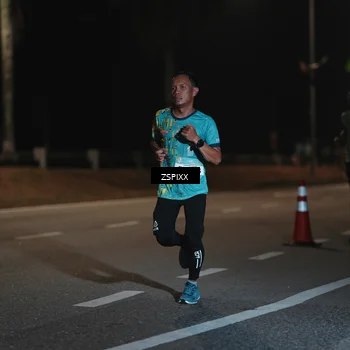Runner Photo 5910741