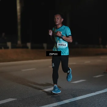 Runner Photo 5910746