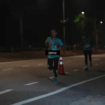 Runner Photo 5910754