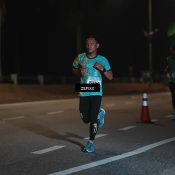 Runner Photo 5910761