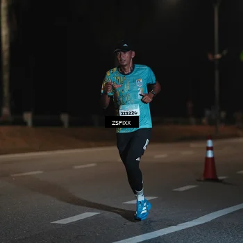 Runner Photo 5910766