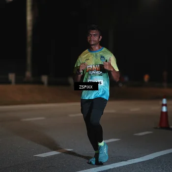 Runner Photo 5910844