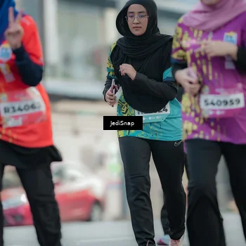 Runner Photo 5910856