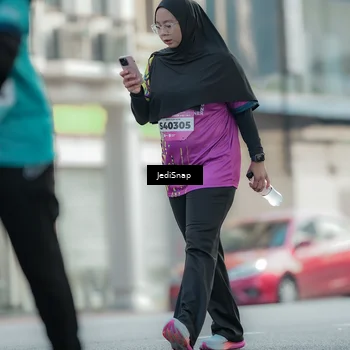 Runner Photo 5910857